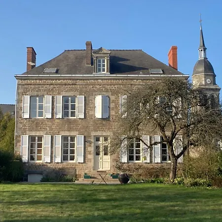 Maison D'Hotes La Doucelle Culture Et Bien-Etre Lignieres-Orgeres Exterior photo