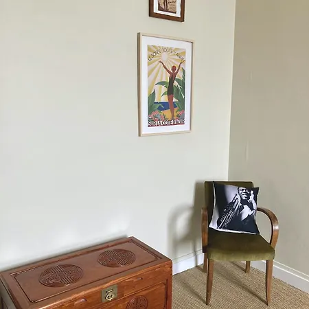 Maison D'Hotes La Doucelle Culture Et Bien-Etre Lignieres-Orgeres Room photo