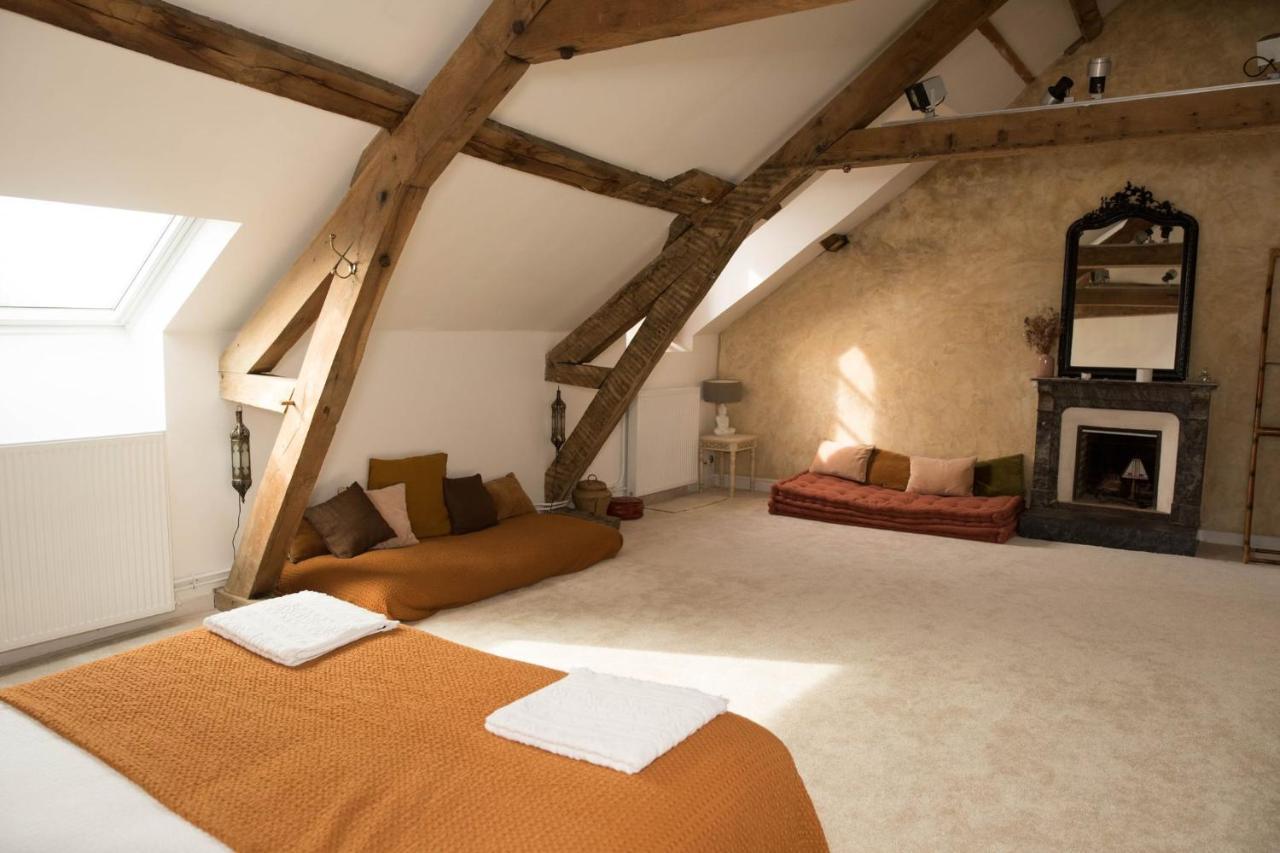 La Doucelle Culture Et Bien-etre Guest house Lignieres-Orgeres